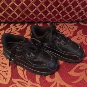 Little Girl ( Infant ) Size US 8 Black AirMax